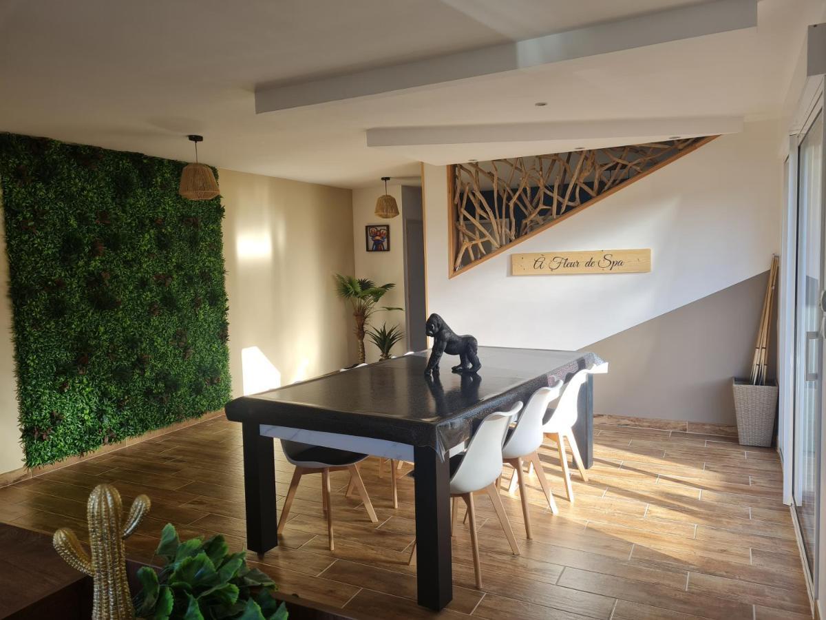 A Fleur De Spa : Maison Chaleureuse Avec Spa Privatif Et Billard. Coulogne Buitenkant foto